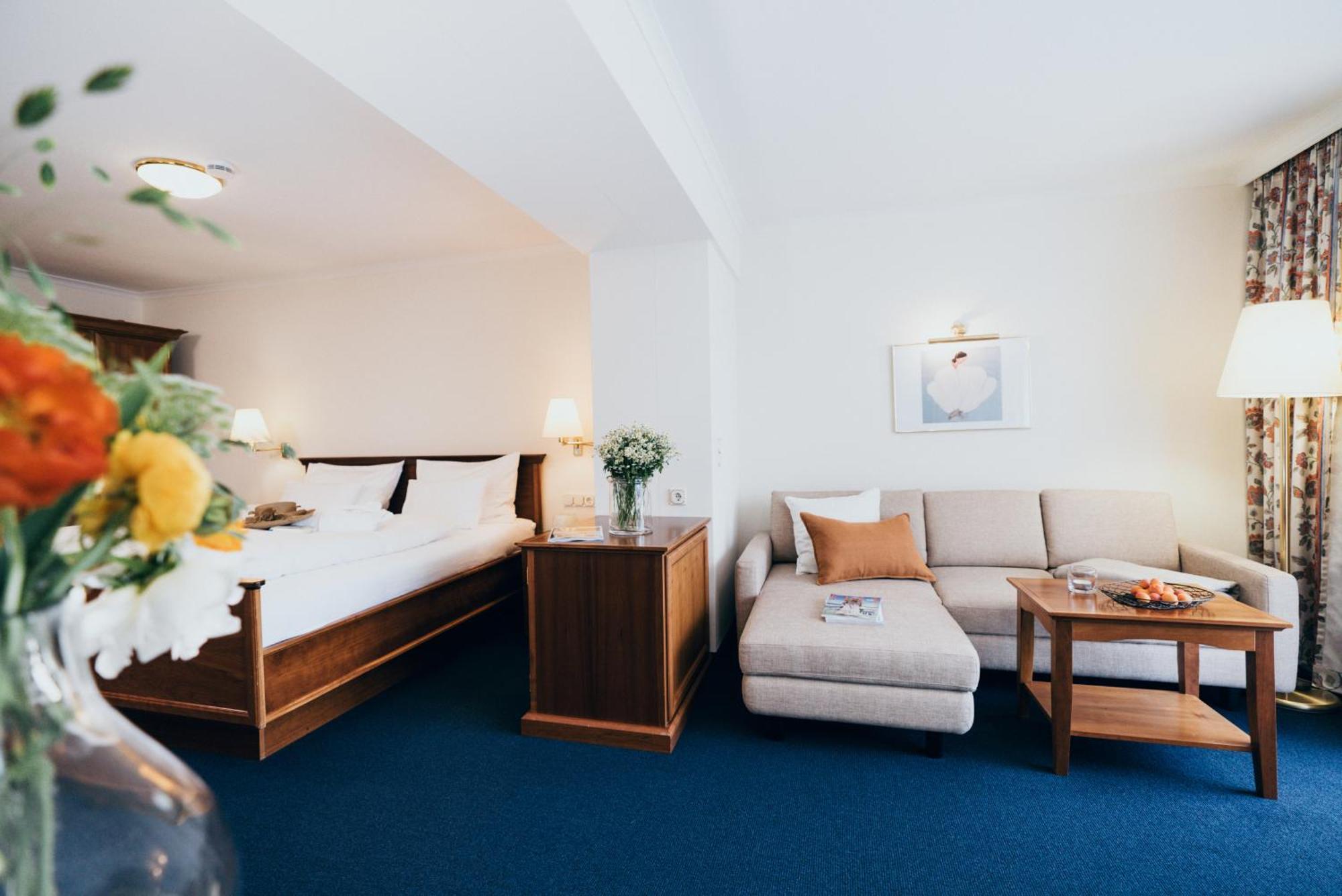 Hotel Reindl Suiten & Appartments Bad Füssing Екстериор снимка